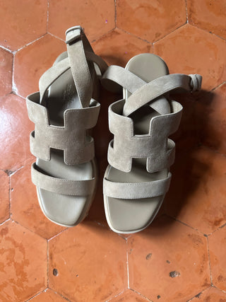 Hermès Sandales Havane 30
