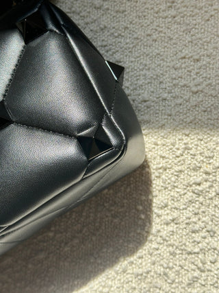 Valentino Garavani Roman Stud The Shoulder Noir