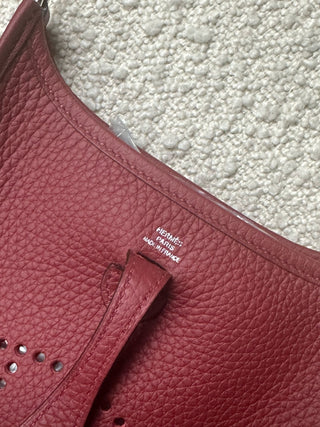 Hermès Mini Evelyne rouge H.