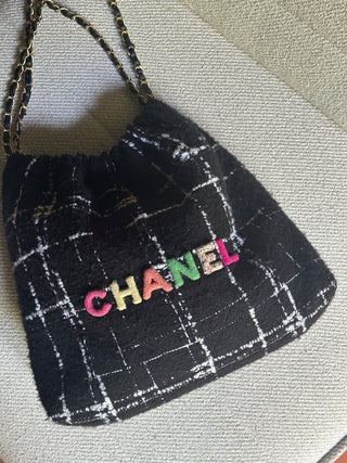 Chanel 22 Tweed
