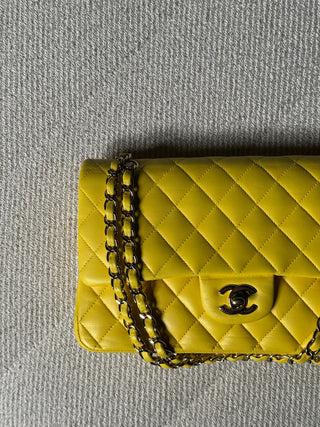 Chanel Timeless Medium Jaune