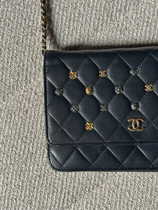 Chanel Wallet On Chain