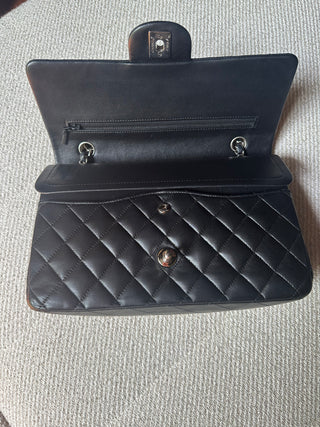 Chanel Timeless Medium Noir