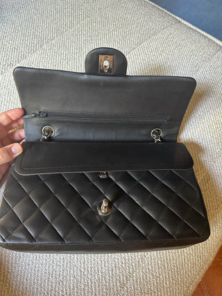 Chanel Timeless Medium Noir