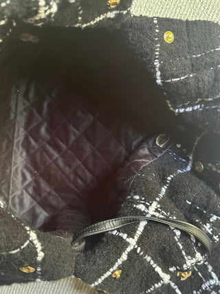 Chanel 22 Tweed