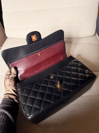 Chanel Timeless Jumbo Noir