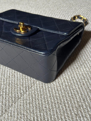 Chanel Timeless Mini Square Vintage Bleu Marine