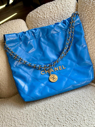 Chanel 22