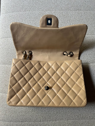 Chanel Timeless Jumbo Beige