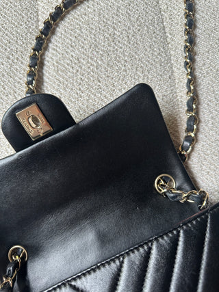 Chanel Timeless Mini Rectangle Chevron Noir