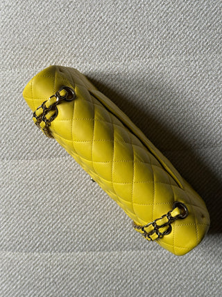 Chanel Timeless Medium Jaune
