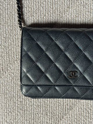 Chanel Wallet On Chain irisé