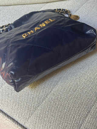 Chanel 22