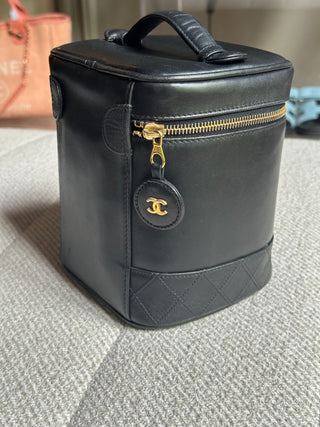 Chanel Vanity Noir