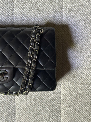 Chanel Timeless Medium Noir