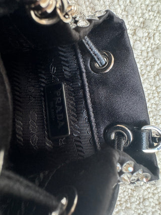 Prada Mini Pochette Ornementée Satin