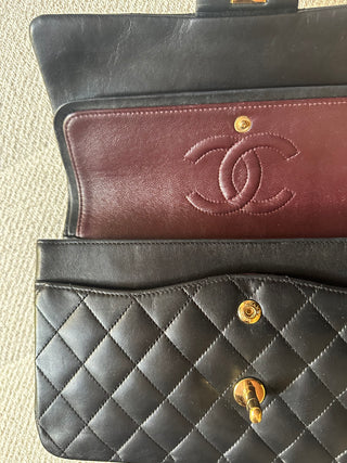 Chanel Timeless Medium Noir