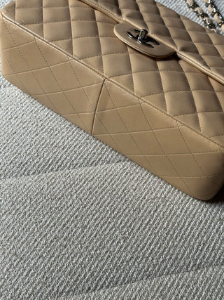 Chanel Timeless Jumbo Beige