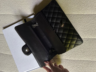 Chanel Timeless Medium Noir