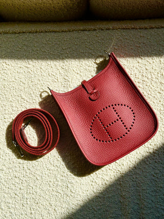 Hermès Mini Evelyne rouge H.