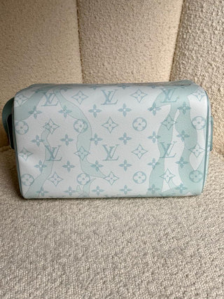 Louis Vuitton Trousse de toilette Dopp Kit