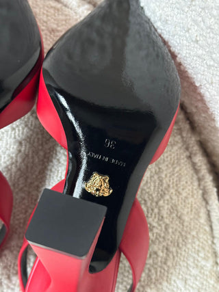 Versace Medusa Aevitas Pumps